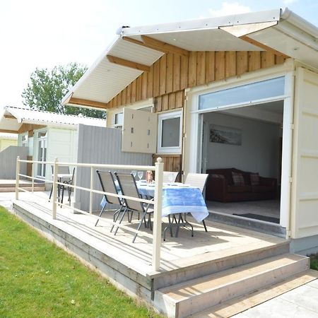 Premium Lake Lodges Chichester Exterior photo